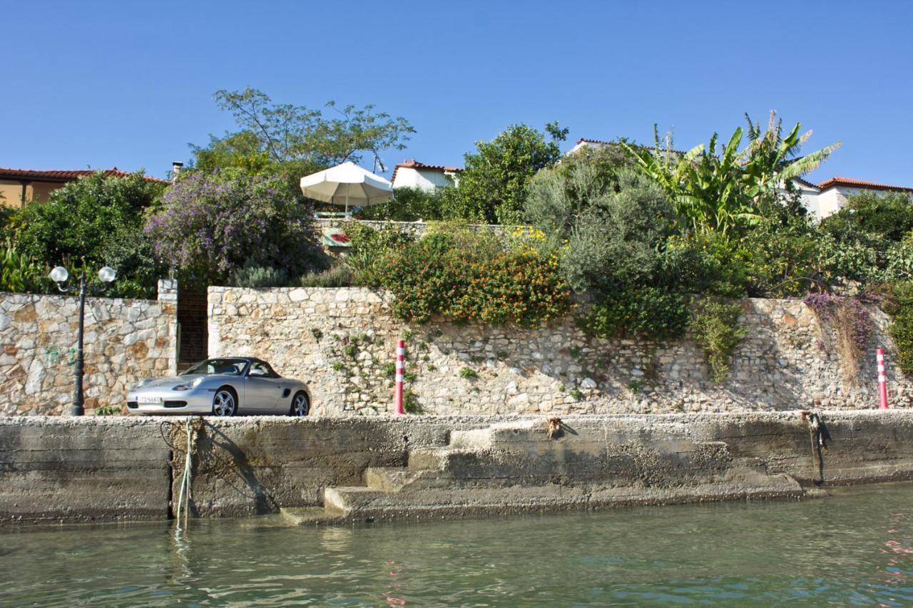 Kiveri 1876 Traditional Seafront Cottage Εξωτερικό φωτογραφία